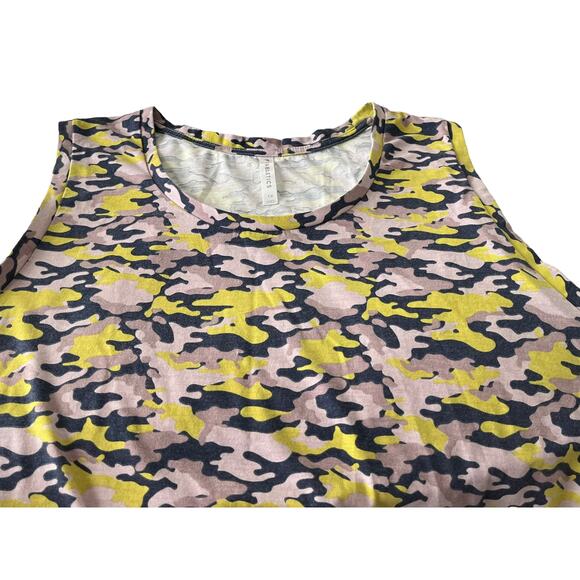 FABLETICS ROUND NECK SLEEVELESS TOP, WOMENS, 1X, PINK PURPLE YELLOW ANIMAL - Picture 6 of 9